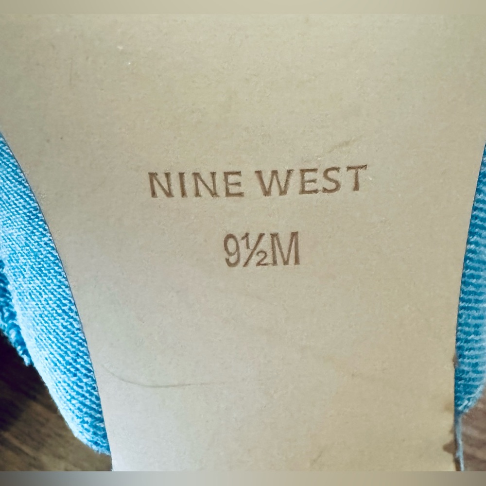 NWT Nine West size 9.5 Denim Blue Jean Slides Mules Block Heel Scandi Normgirl - Picture 9 of 11